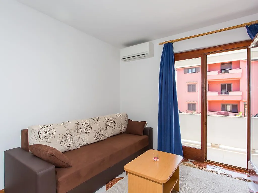 Apartments Ava Porec