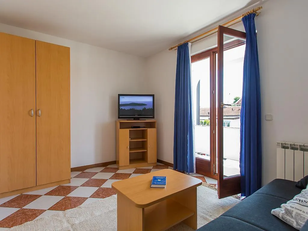 Apartments Ava Porec