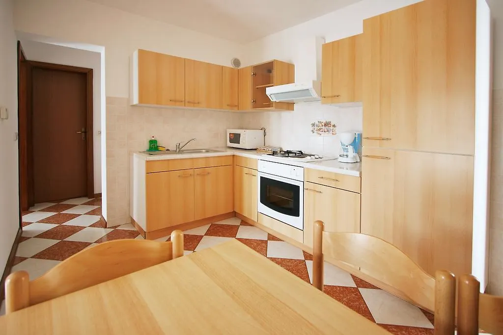 Apartments Ava Porec