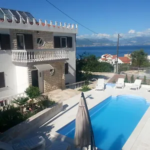 Jobst , Trogir Horvátország