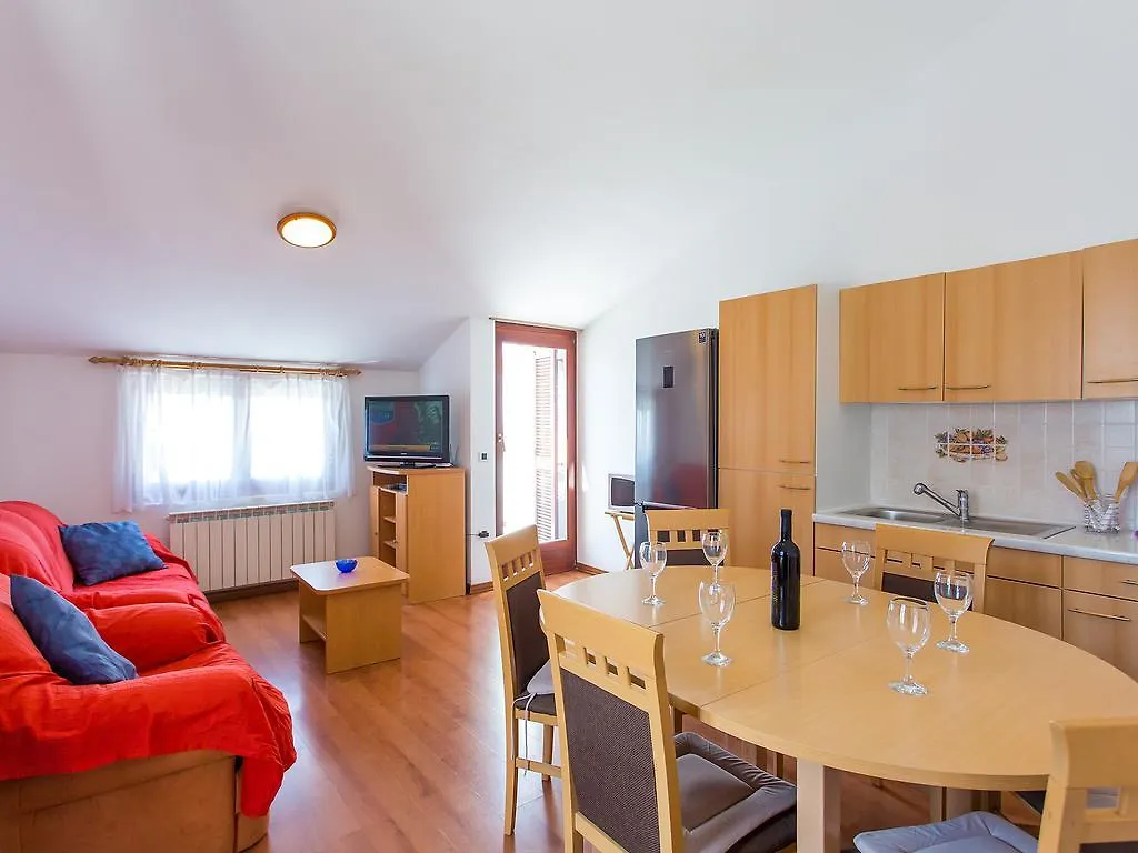 Apartments Ava Porec